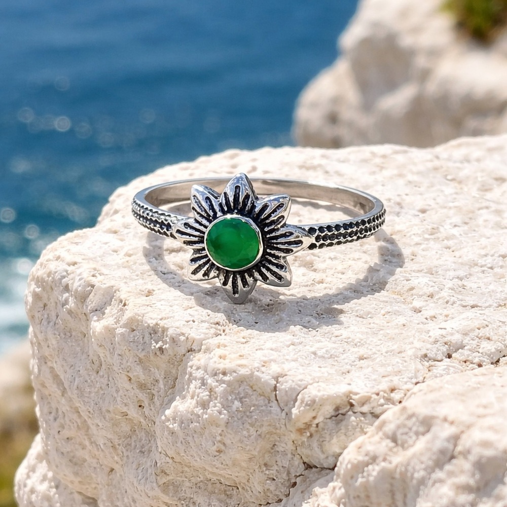 Green Oynx Ring